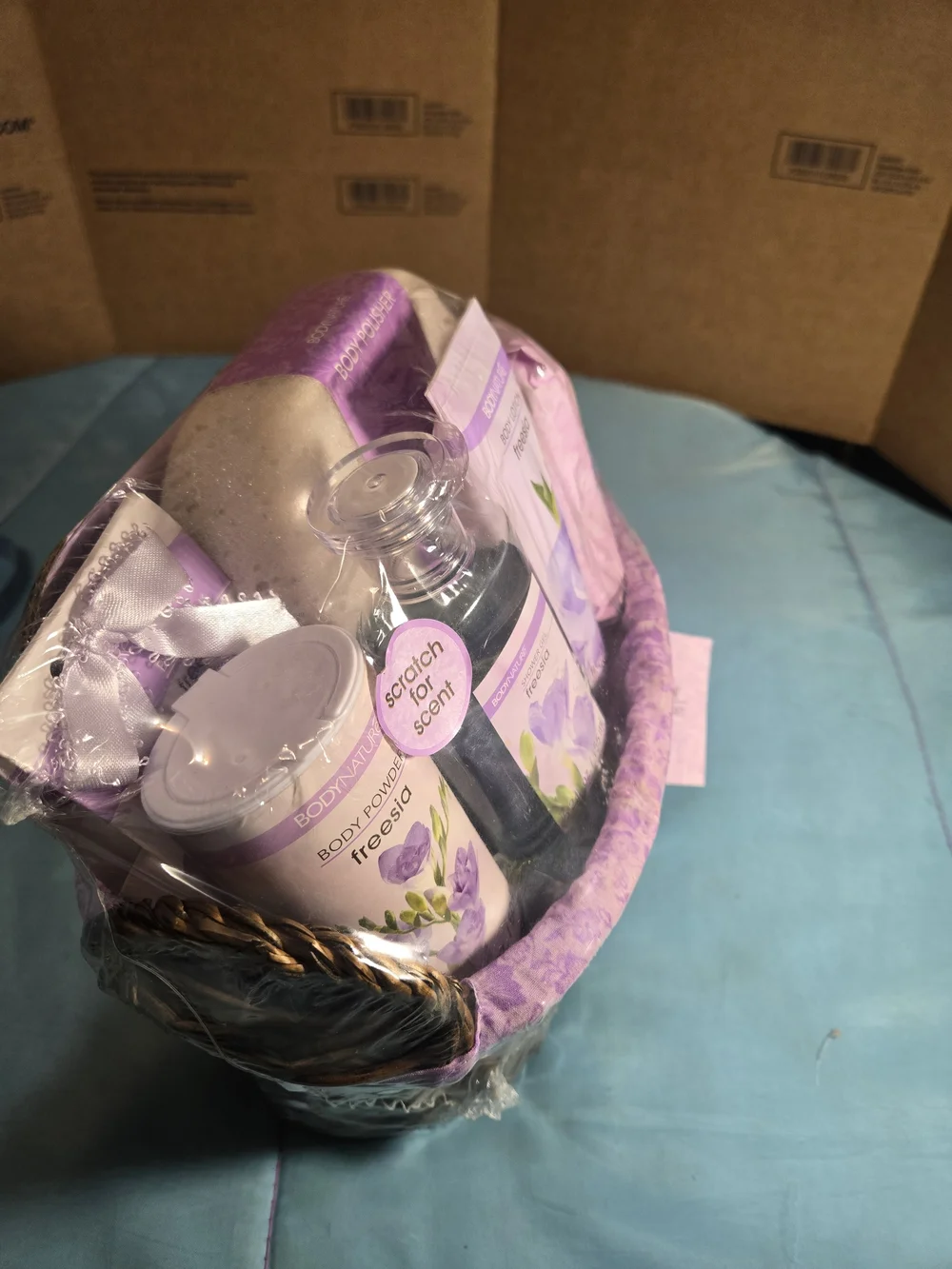 Freesia Bath & Body Gift Basket - Lavender Scented Bath Soak & Lotion Set